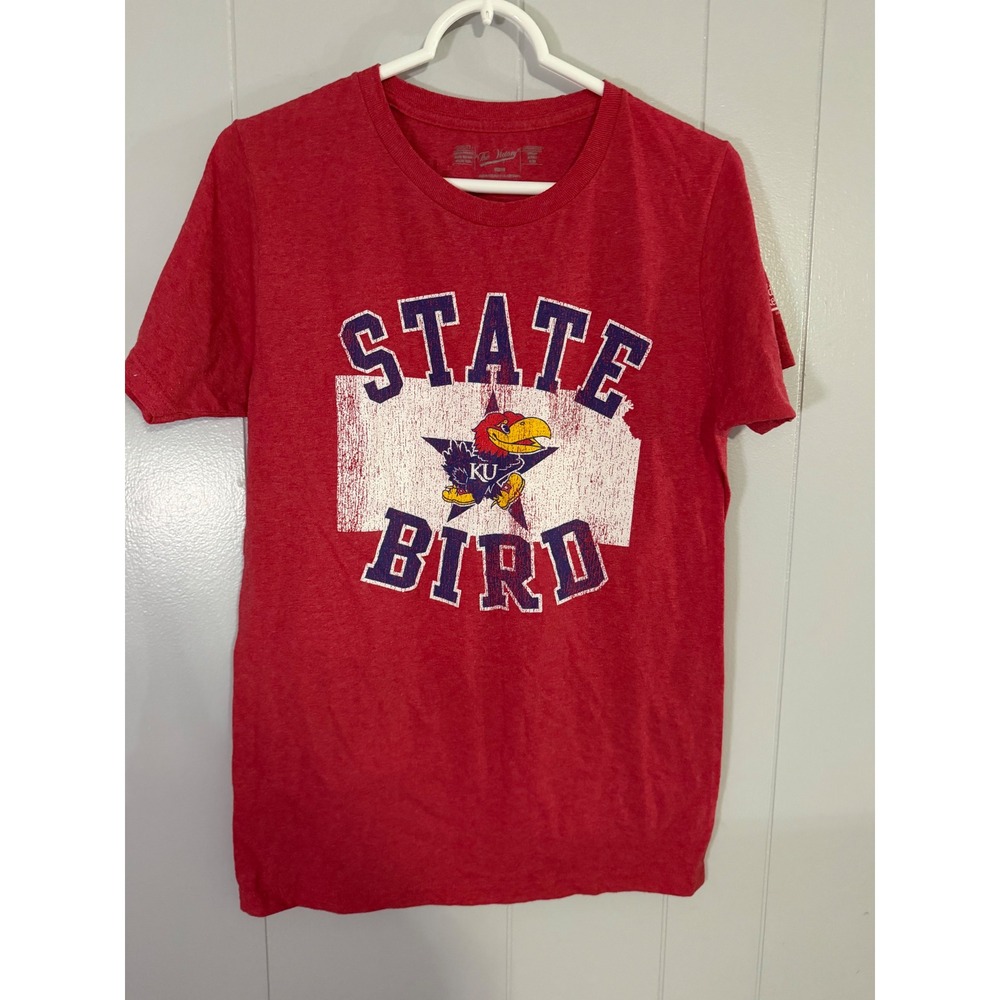 The Victory T-Shirt Mens Medium‎ Red Kansas Jayhawks State Bird Graphic Tee
